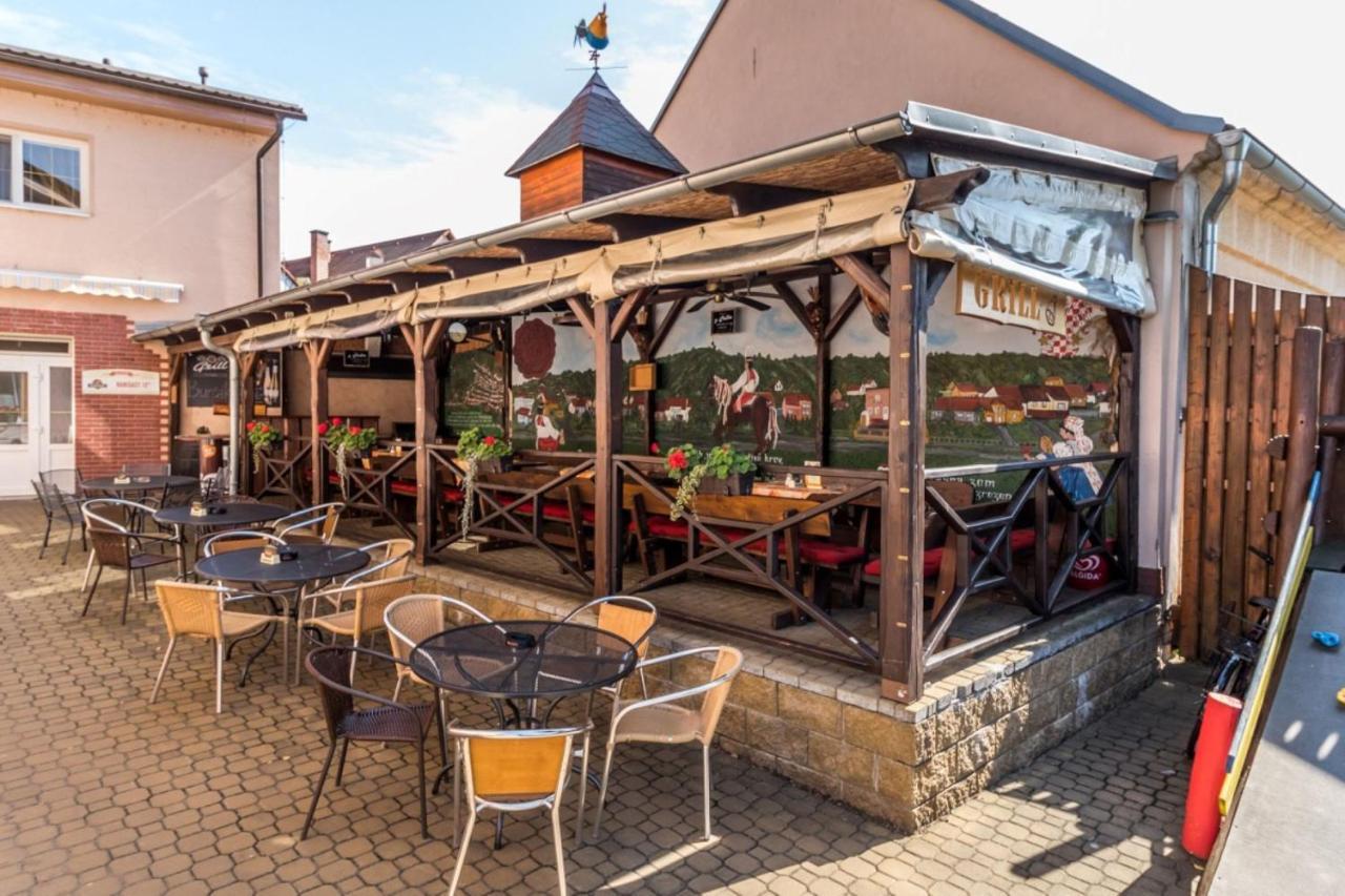 Penzion San Marco - Pod Budama Hotell Mutěnice Eksteriør bilde